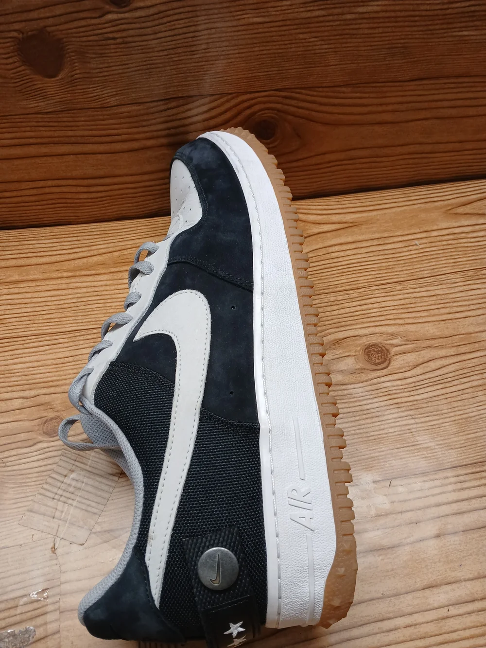 Nike Airforce 1 Men's Black and White Low-Top Sneaker